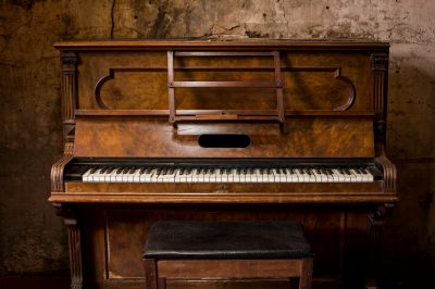 Upright Wood Piano Moving
